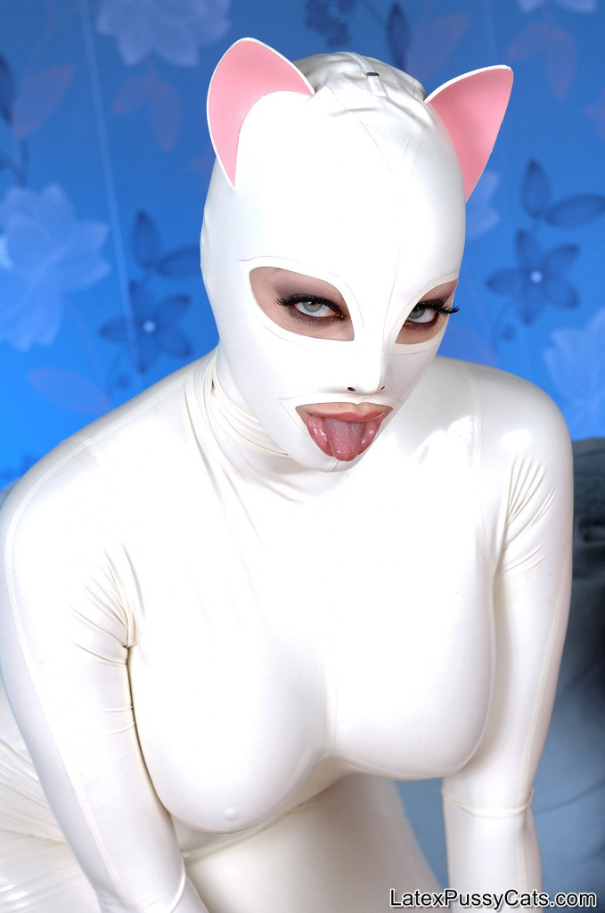 Latex Lucy Full Size
